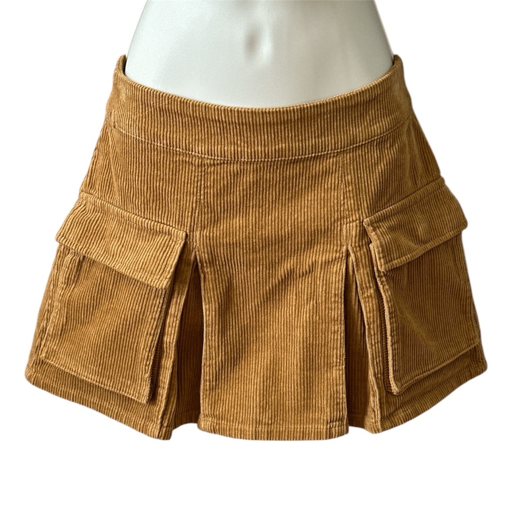 NWOT Wild Fable Camel Corduroy Cargo Pleated Mini Skirt, Size XXS